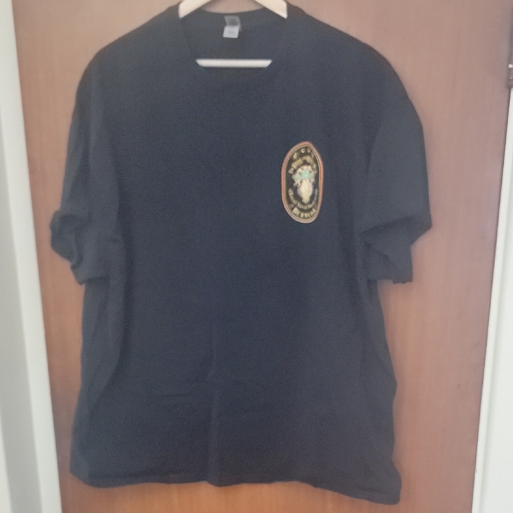 The Frog And Onion Pub Bermuda Shirt 2XL